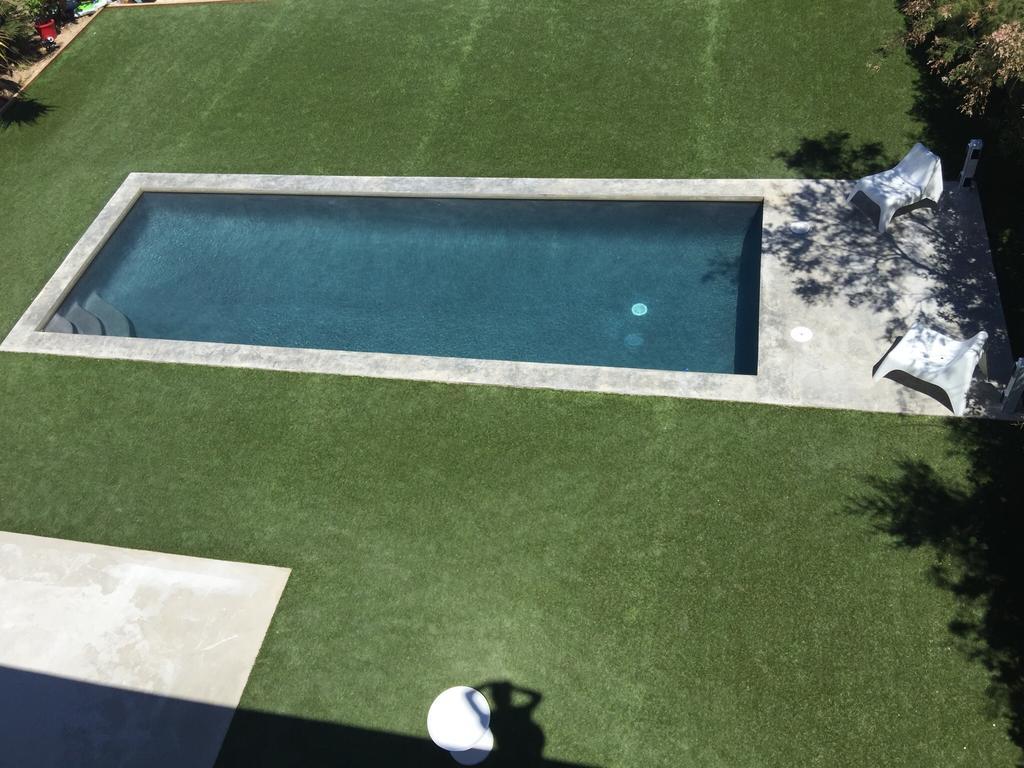 Le Cube Hotel Design A Hyeres Plage Avec Piscine Et Cuisine Esterno foto