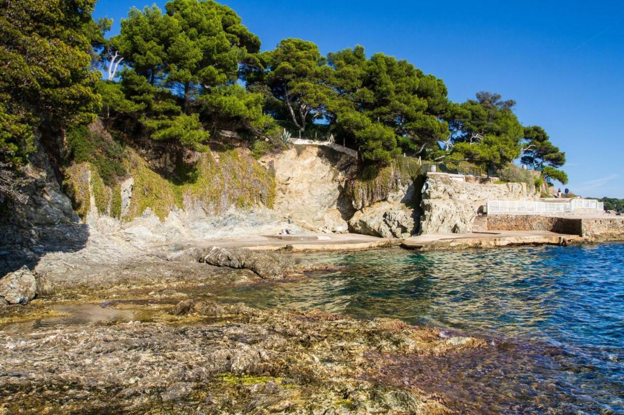 Le Cube Hotel Design A Hyeres Plage Avec Piscine Et Cuisine Esterno foto